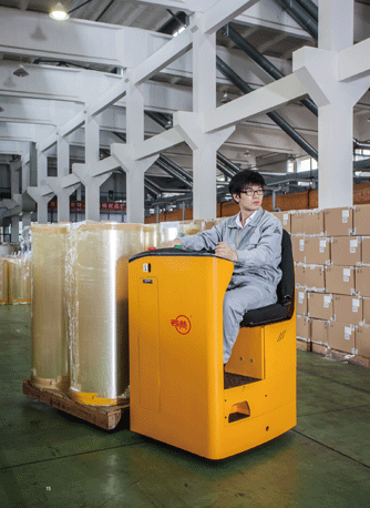 全電動搬運(yùn)車的應(yīng)用(圖1)